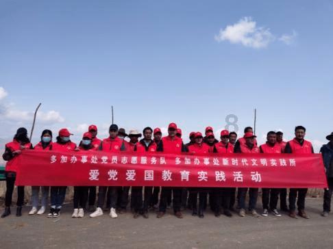 一年级男孩拆字为图辅助背诗，这种背诗方法可取吗？你这样背过诗吗？